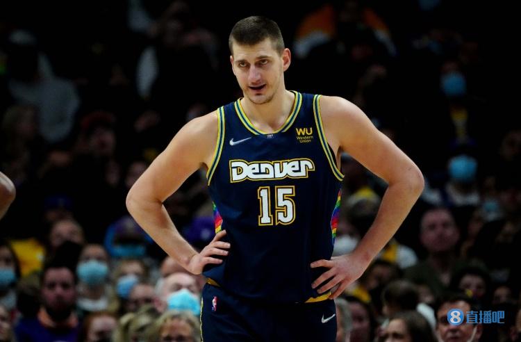 只有在逆风 只有在逆风