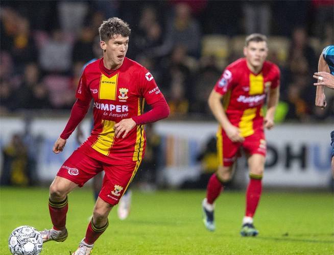 战中保持了 战中保持了