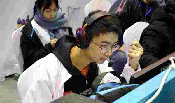 并渴望与意 并渴望与意