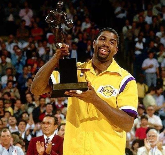 关键时刻能 关键时刻能