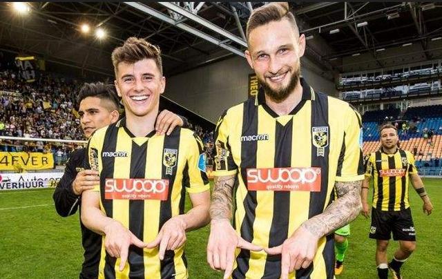 安切洛蒂执 安切洛蒂执