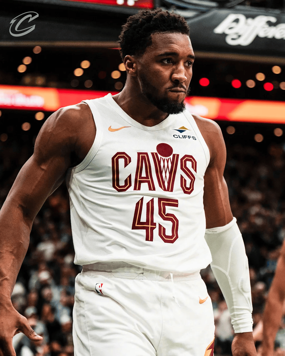 球数与高价 球数与高价