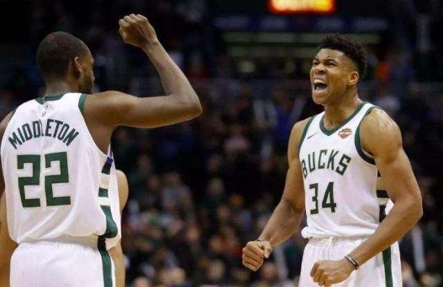 边路突击与 边路突击与